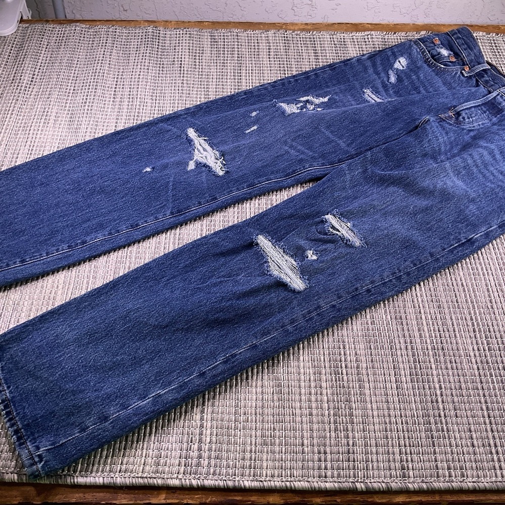 Levis Premium 501 Original Fit Distressed Jeans W25 L30 Medium Wash High Rise